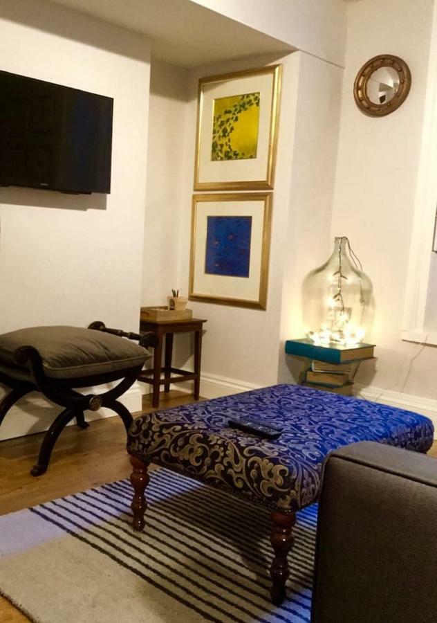 Beautiful 1Br Apartment In Historic St Aubin House Exteriér fotografie